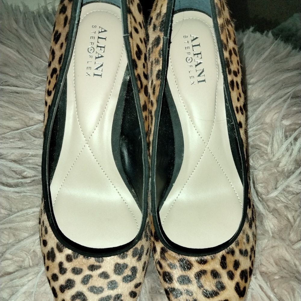 Alfani Stepnflex cheetah print high heels